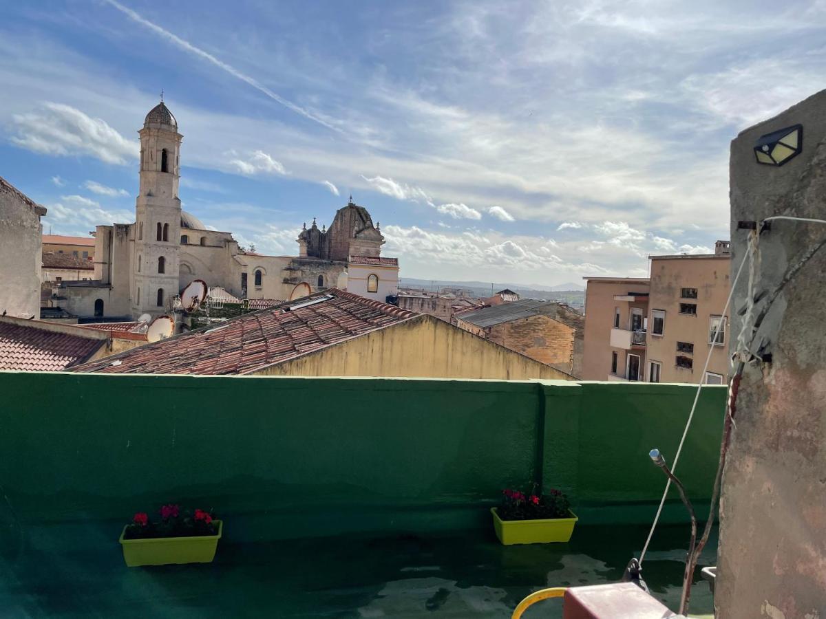 Civico 10 Appartement Sassari Buitenkant foto
