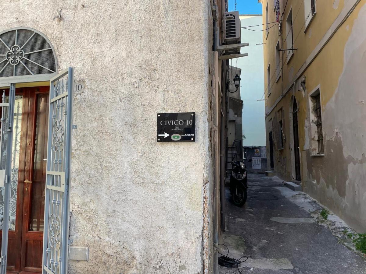 Civico 10 Appartement Sassari Buitenkant foto